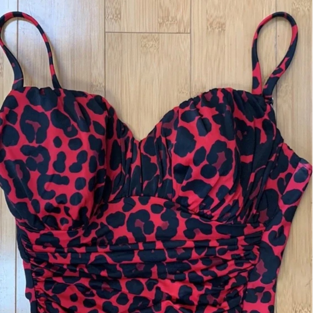Animal print Miracle Suit 🐆💕